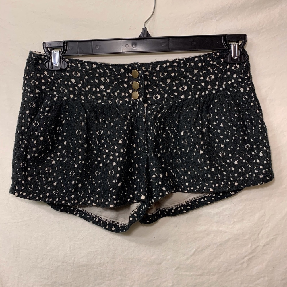 Just ginger high waisted lace shorts